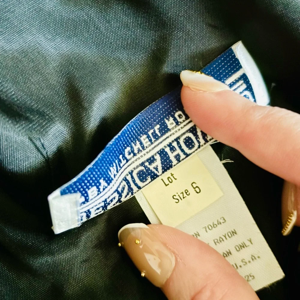 Vintage Jessica Howard Sz 6 One Shoulder Red Satin Bow and Black Velvet Dress - Picture 13 of 16